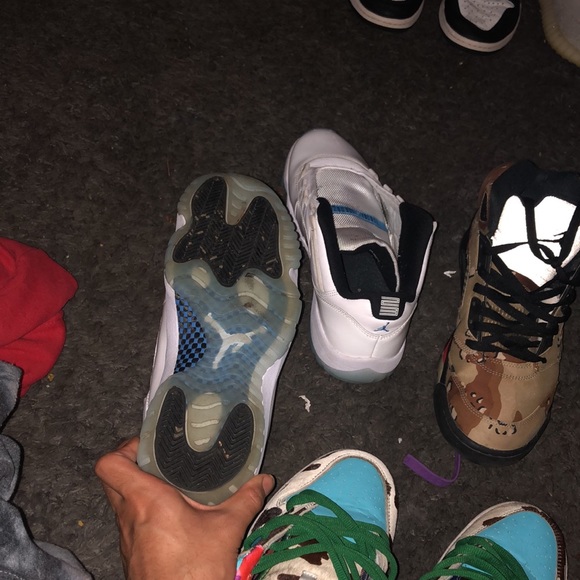 Legend blues 11s - Picture 3 of 3